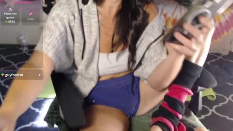 Snapshot of peekclimaxxx chatting on September 22, 2025, 1:57 pm NEXT CHILL SESH 1130 930pm -ish PEEK online show from September 22, 2025, 1:57 pm