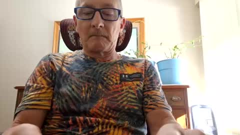 peepingmale online show from January 12, 2025, 7:42 pm