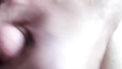 peiboluna online show from February 23, 2025, 12:37 pm