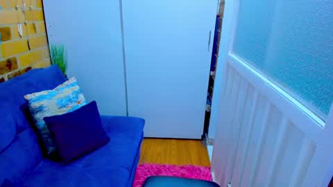 Penelope online show from January 24, 2025, 9:47 pm