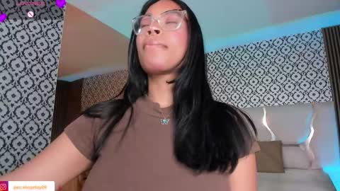 Snapshot of penelope_tay chatting on January 16, 2026, 3:32 am penelope online show from January 16, 2026, 3:32 am