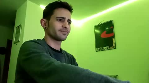 Snapshot of penesvoladores92 chatting on January 16, 2025, 2:19 am penesvoladores92 online show from January 16, 2025, 2:19 am