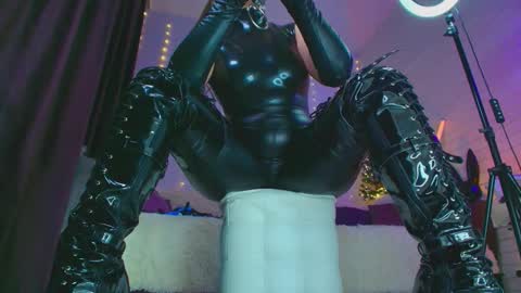 Dia  online show from March 1, 2026, 10:06 am