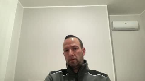 Snapshot of peppinslosqualo chatting on February 7, 2025, 5:31 am peppinslosqualo online show from February 7, 2025, 5:31 am