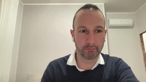 Snapshot of peppinslosqualo chatting on March 1, 2026, 2:13 am peppinslosqualo online show from March 1, 2026, 2:13 am