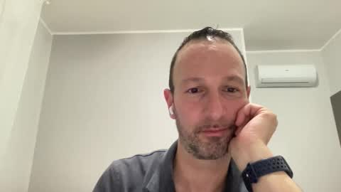 peppinslosqualo online show from April 19, 2026, 10:34 pm