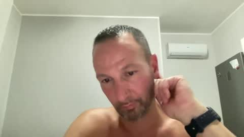peppinslosqualo online show from June 14, 2026, 1:47 am