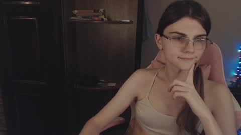 Farida online show from January 25, 2025, 9:14 pm