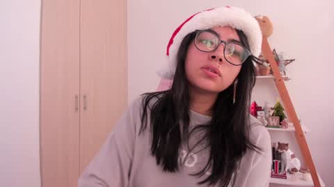 Snapshot of perfect__ana chatting on December 14, 2024, 5:58 pm Sarah Ana Banana online show from December 14, 2024, 5:58 pm