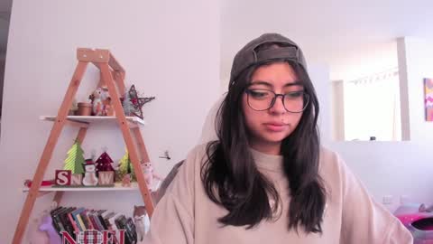 Snapshot of perfect__ana chatting on December 30, 2024, 11:48 am Sarah Ana Banana online show from December 30, 2024, 11:48 am