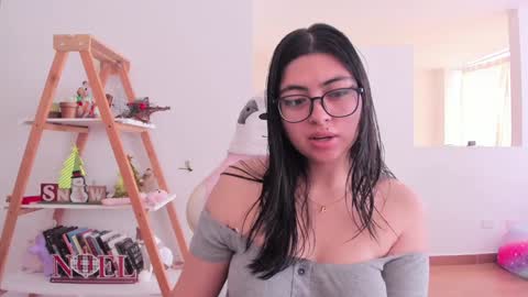 Snapshot of perfect__ana chatting on January 14, 2025, 5:01 pm Sarah Ana Banana online show from January 14, 2025, 5:01 pm