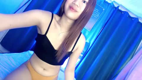 Snapshot of perfect_goddess69 chatting on December 9, 2024, 1:51 am Reign online show from December 9, 2024, 1:51 am