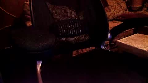 Snapshot of perfecto337 chatting on November 18, 2025, 12:27 am perfecto337 online show from November 18, 2025, 12:27 am