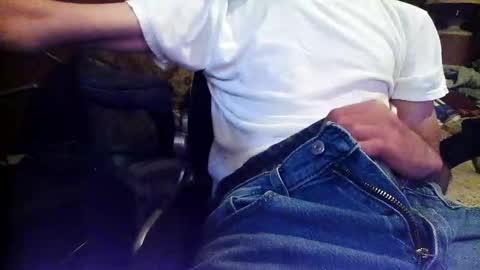 perfecto337 online show from April 22, 2026, 12:24 am