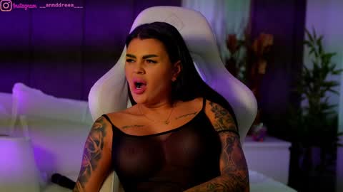 Snapshot of perfectt33n chatting on September 12, 2025, 3:23 pm Dee online show from September 12, 2025, 3:23 pm