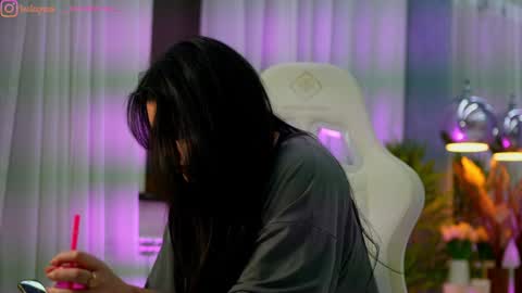 Dee online show from February 6, 2026, 2:20 pm