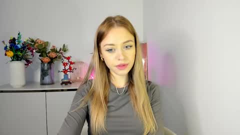 Cindy online show from March 31, 2026, 5:52 am