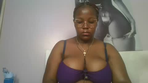 Snapshot of periwinkle20 chatting on December 16, 2025, 5:29 pm Taurus online show from December 16, 2025, 5:29 pm