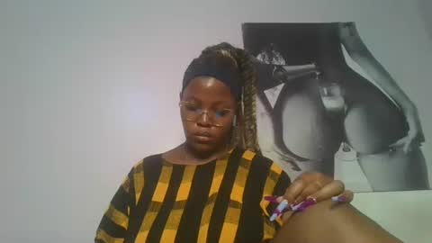 Snapshot of periwinkle20 chatting on January 16, 2026, 11:47 am Taurus online show from January 16, 2026, 11:47 am