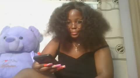 Snapshot of periwinkle20 chatting on February 10, 2026, 6:23 pm Taurus online show from February 10, 2026, 6:23 pm