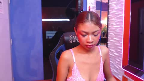 Snapshot of perla_st chatting on February 28, 2025, 6:20 pm Perla online show from February 28, 2025, 6:20 pm