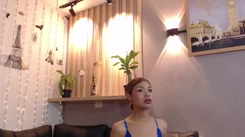 Snapshot of perla_st chatting on March 3, 2025, 4:46 pm Perla online show from March 3, 2025, 4:46 pm