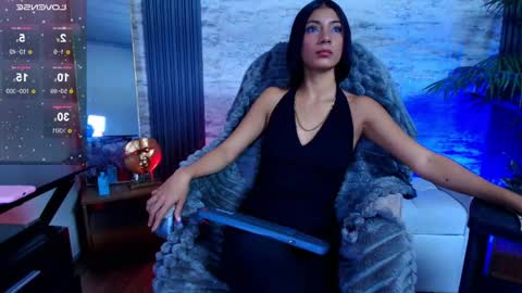 Snapshot of perlaa_moon_ chatting on May 7, 2026, 9:42 pm PERLA online show from May 7, 2026, 9:42 pm