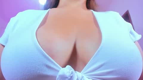 Snapshot of perlabeautiful chatting on May 16, 2026, 10:36 am PERLA online show from May 16, 2026, 10:36 am