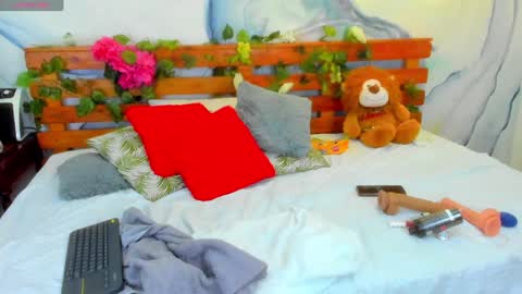 Perla Franco online show from January 28, 2025, 11:49 am