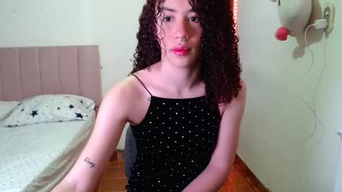 Snapshot of perlaweb_09 chatting on November 13, 2025, 7:57 pm perlaweb_09 online show from November 13, 2025, 7:57 pm