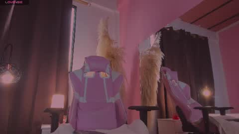 Marie online show from July 6, 2026, 12:02 pm