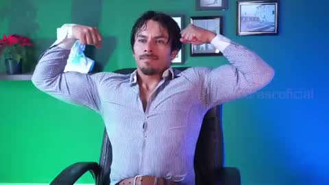 andres    online show from January 16, 2025, 7:52 pm