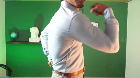 andres    online show from February 14, 2025, 7:33 pm