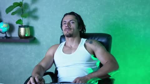 andres    online show from June 26, 2026, 7:07 pm