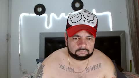 Carlos online show from October 13, 2025, 4:56 am