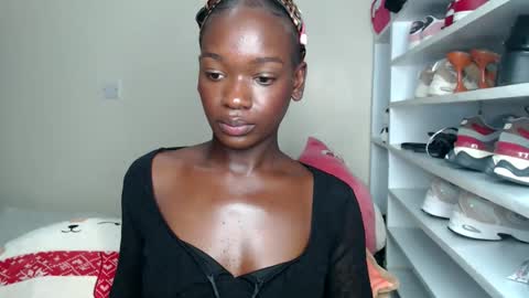 perverted_sweet online show from March 12, 2026, 8:26 pm