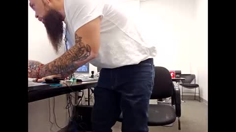 AKA perverted Step Daddy online show from December 30, 2024, 3:14 am