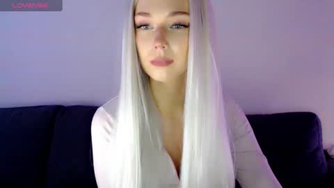 Snapshot of pervyblonde chatting on January 5, 2025, 1:04 pm Isabella online show from January 5, 2025, 1:04 pm