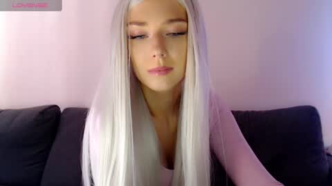 Snapshot of pervyblonde chatting on February 21, 2025, 9:56 am Isabella online show from February 21, 2025, 9:56 am