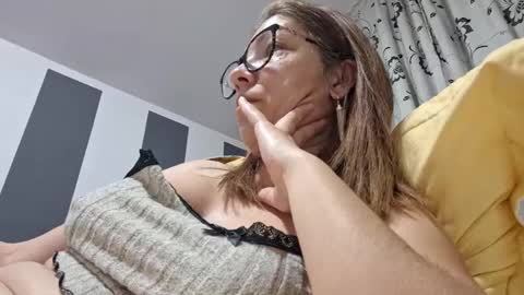 Lisa -  online show from January 14, 2025, 6:49 pm