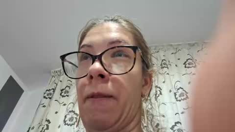 Lisa -  online show from January 20, 2025, 2:46 pm