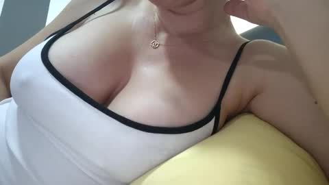 Snapshot of pervygirl69 chatting on March 26, 2026, 11:16 am Lisa - online show from March 26, 2026, 11:16 am