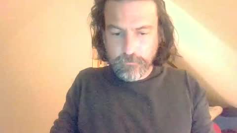 Snapshot of pesketig42 chatting on March 25, 2026, 11:33 pm pesketig42 online show from March 25, 2026, 11:33 pm