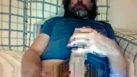 Snapshot of pesketig42 chatting on June 2, 2026, 11:18 pm pesketig42 online show from June 2, 2026, 11:18 pm