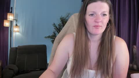 Snapshot of pessimistically_optimistic chatting on February 5, 2026, 12:21 pm Kelly online show from February 5, 2026, 12:21 pm