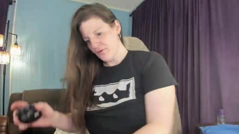 Snapshot of pessimistically_optimistic chatting on February 26, 2026, 12:15 pm Kelly online show from February 26, 2026, 12:15 pm