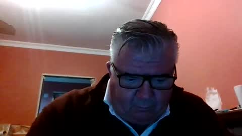 Snapshot of pete112991 chatting on December 18, 2025, 3:51 pm pete112991 online show from December 18, 2025, 3:51 pm