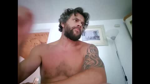 Snapshot of pete_le_meat chatting on May 29, 2026, 7:45 pm pete_le_meat online show from May 29, 2026, 7:45 pm