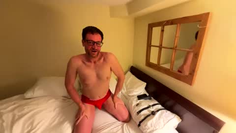 Pete online show from December 15, 2025, 3:22 am