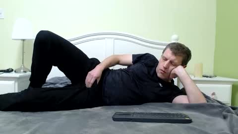 Peter2112 online show from November 12, 2025, 1:39 am